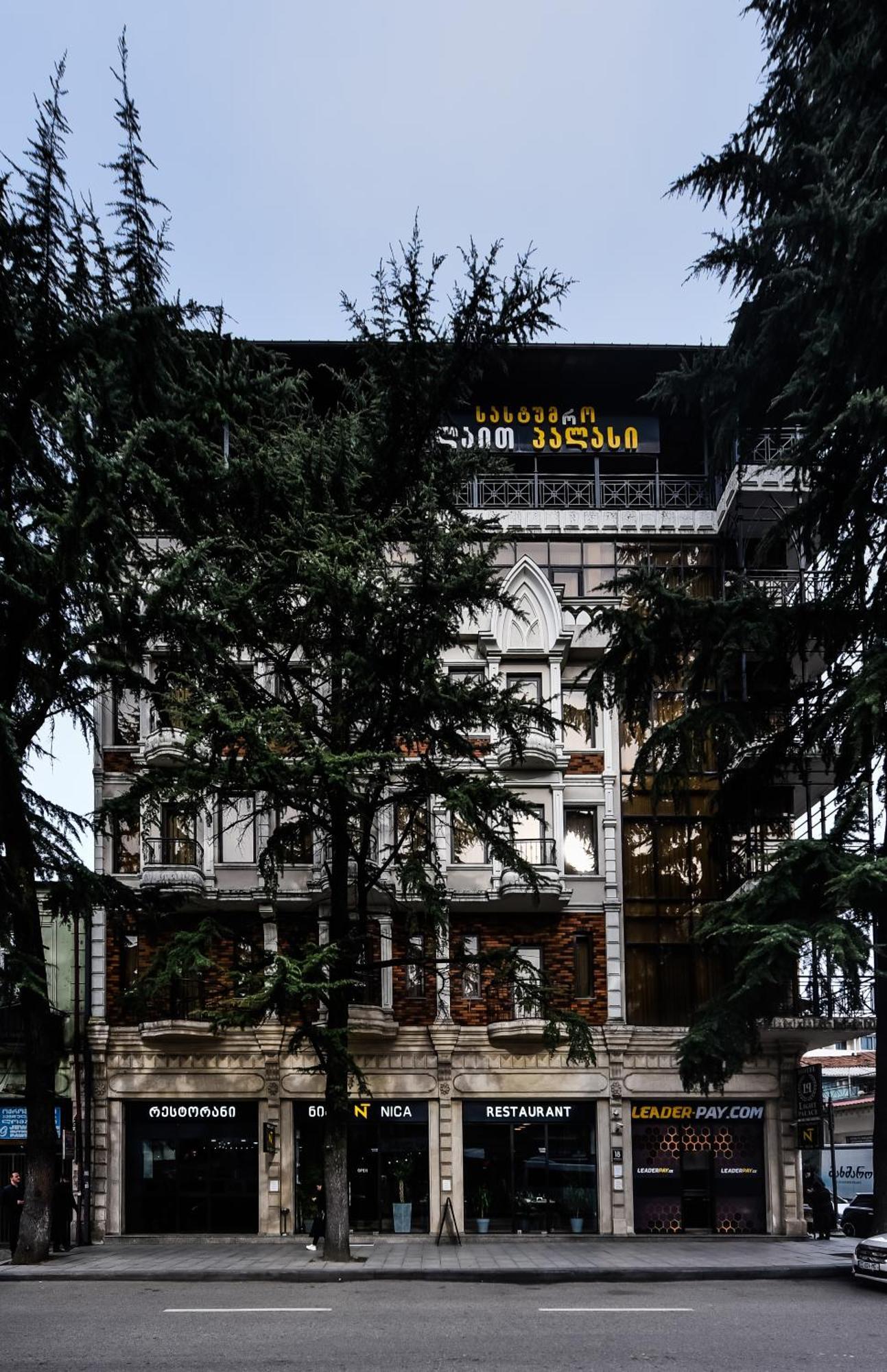 Hotel Light Palace Batumi Eksteriør bilde